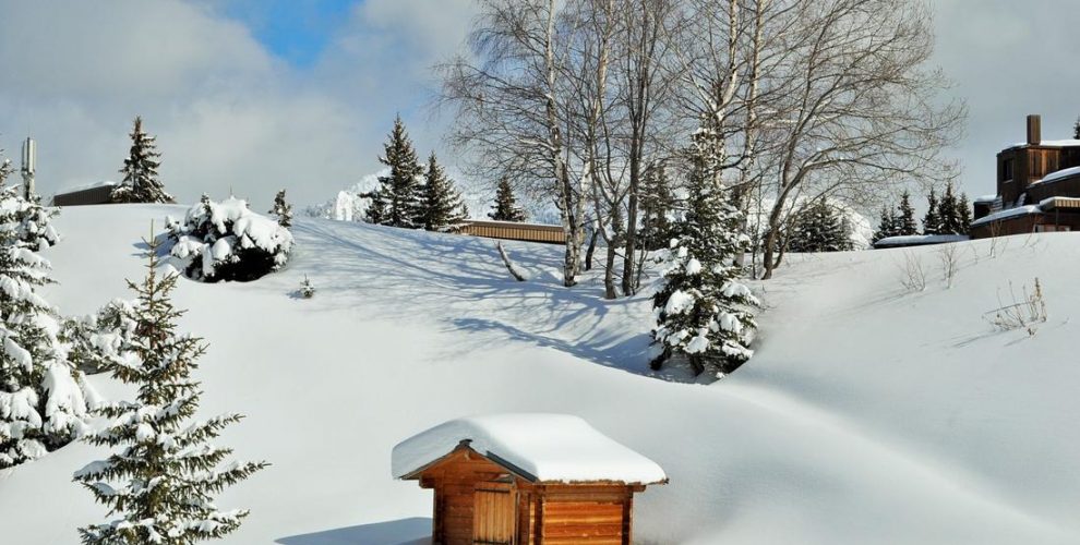 Ski holidays in Courchevel 1850, France